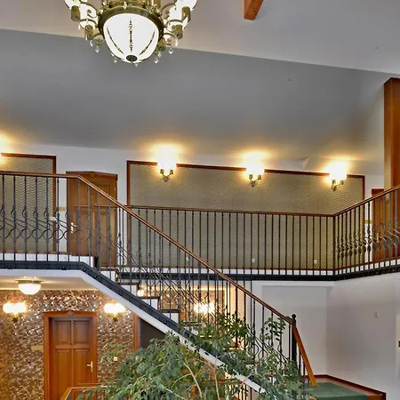 Hotel Gold 4*
