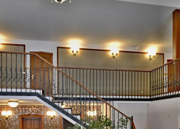 Otel Gold 4*